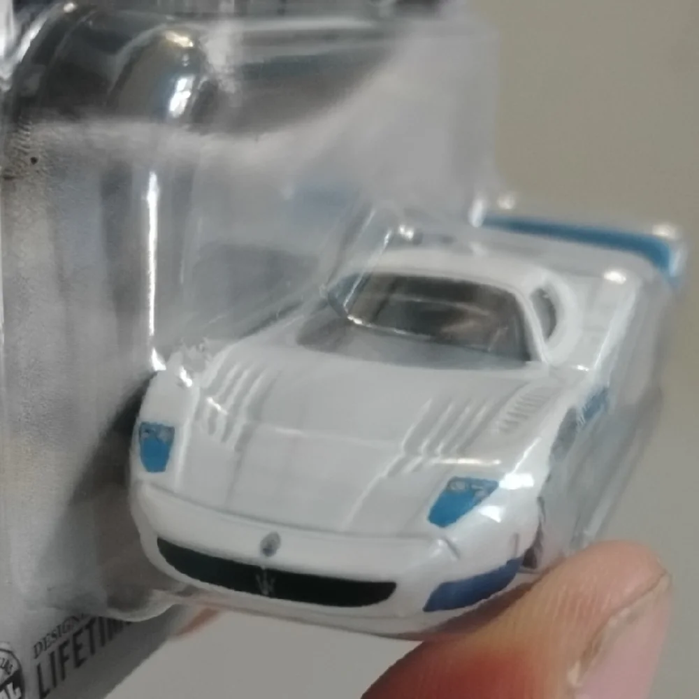 Mattel Matchbox Maserati MC12 - White and Blue